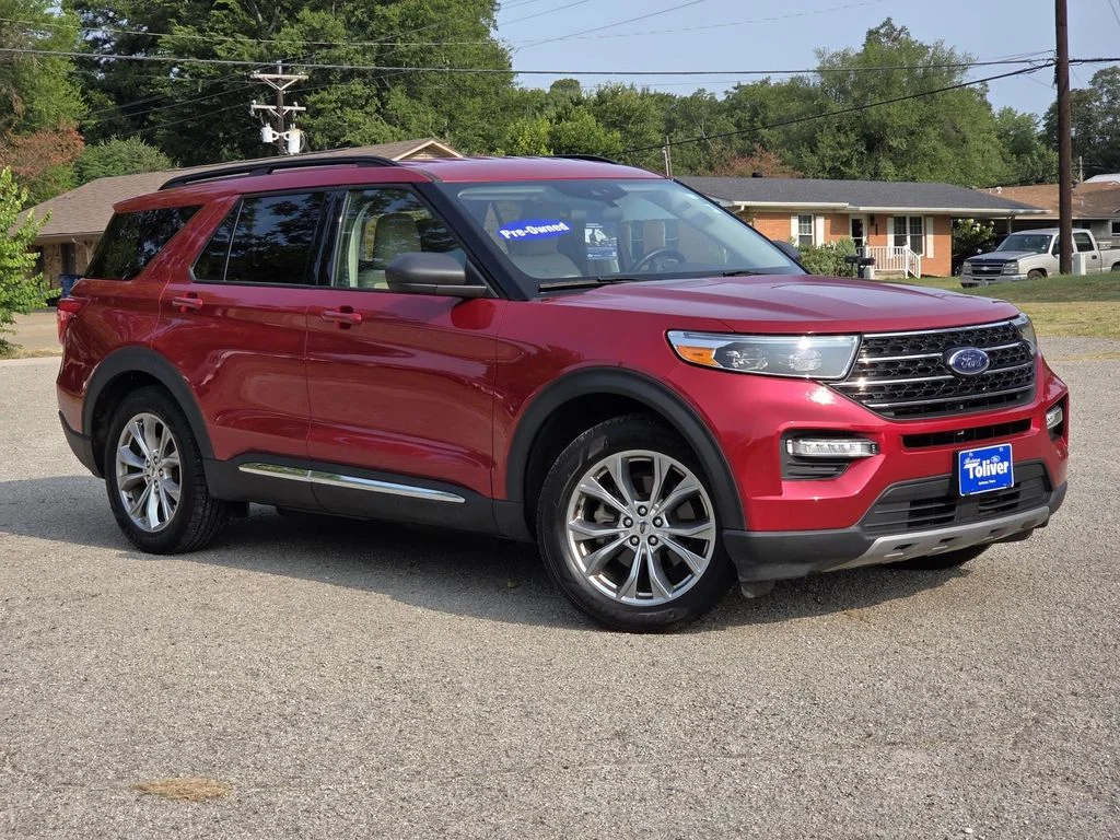 Used 2020 Red Metallic Ford XLT image 2