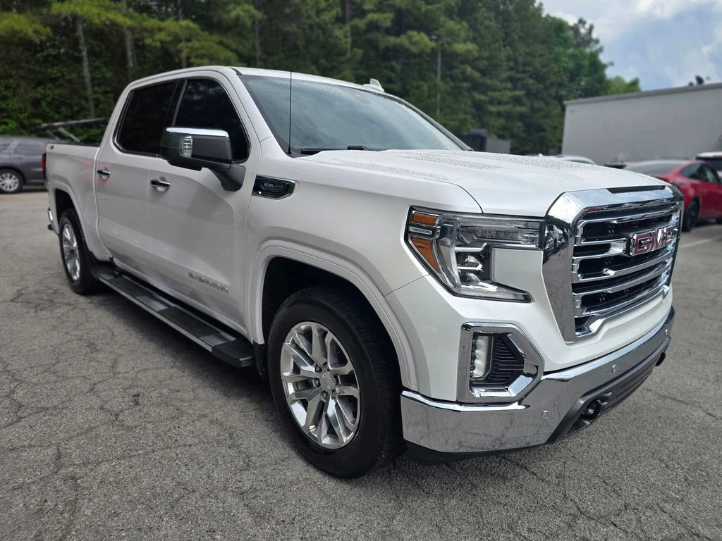 2020 GMC Sierra 4WD Crew Cab Short Box SLT's photo