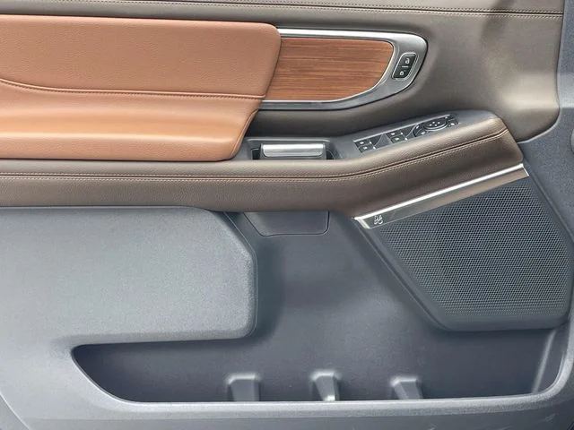 New 2026 Agate Black Metallic Ford King Ranch® image 11