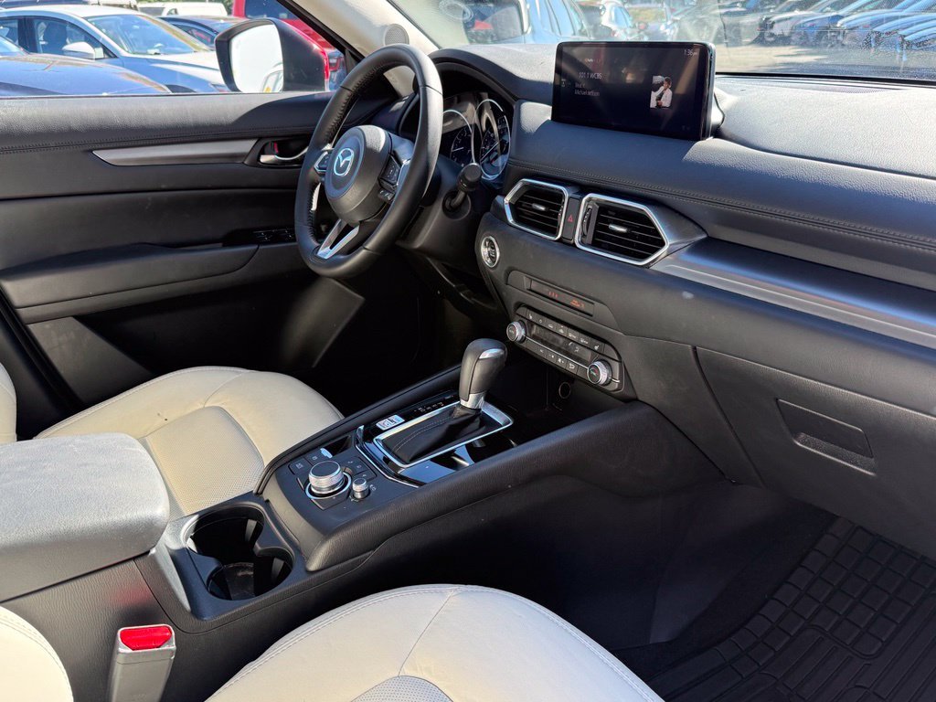 Used 2022 Soul Red Crystal Metallic Mazda 2.5 S Preferred Package image 30