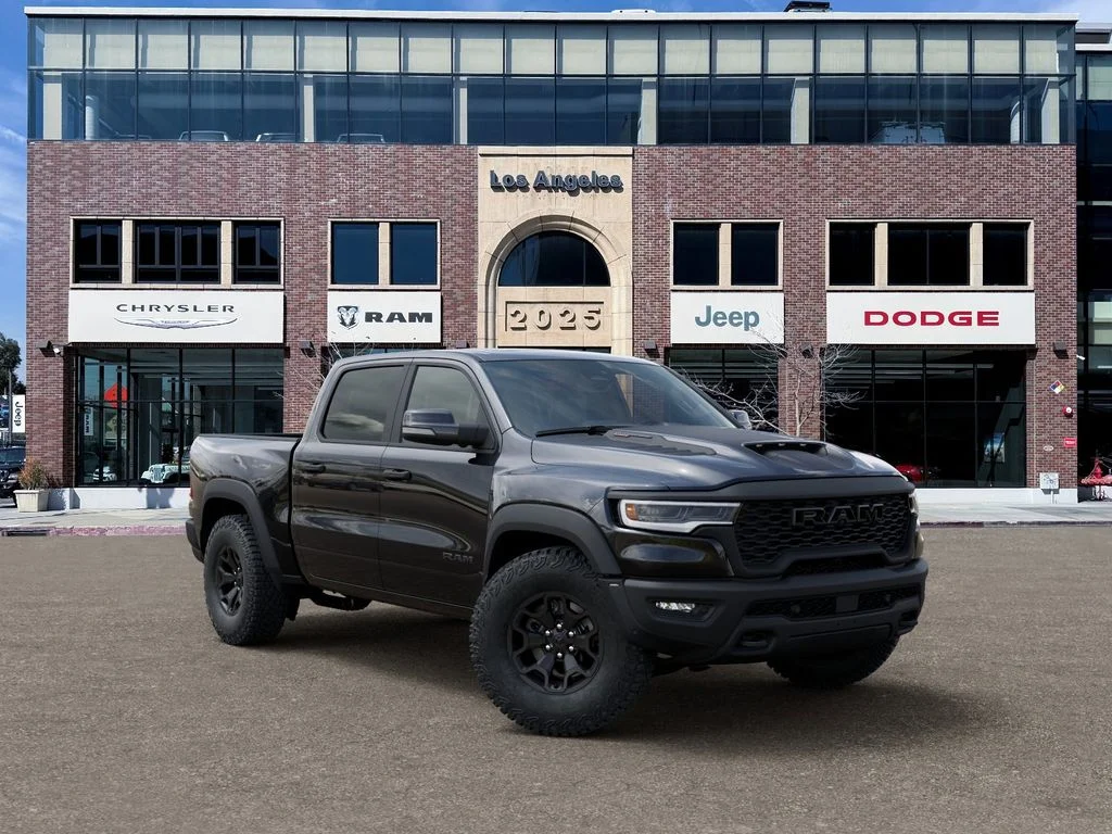 New 2026 Diamond Black Crystal Pearl-Coat Exterior Paint RAM RHO image 5