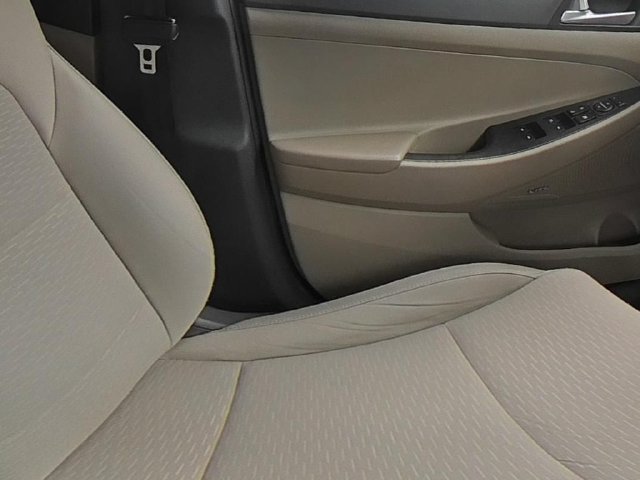 Used 2019 Blue Hyundai Sport image 37