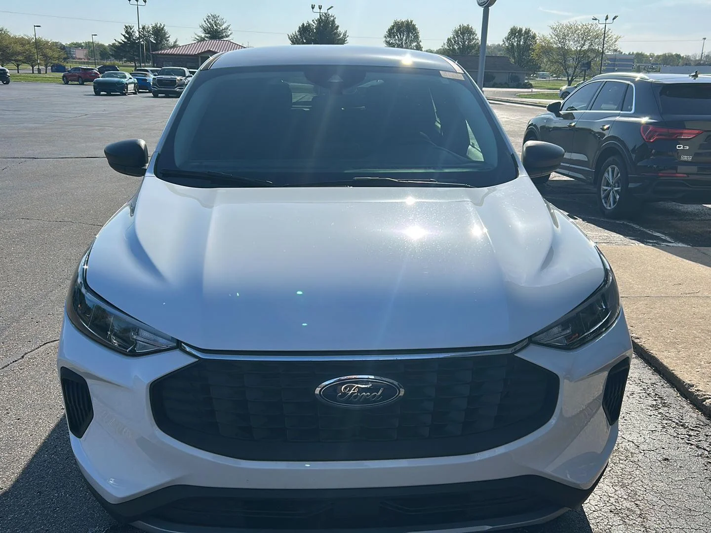 Used 2025 Oxford White Ford Active image 15