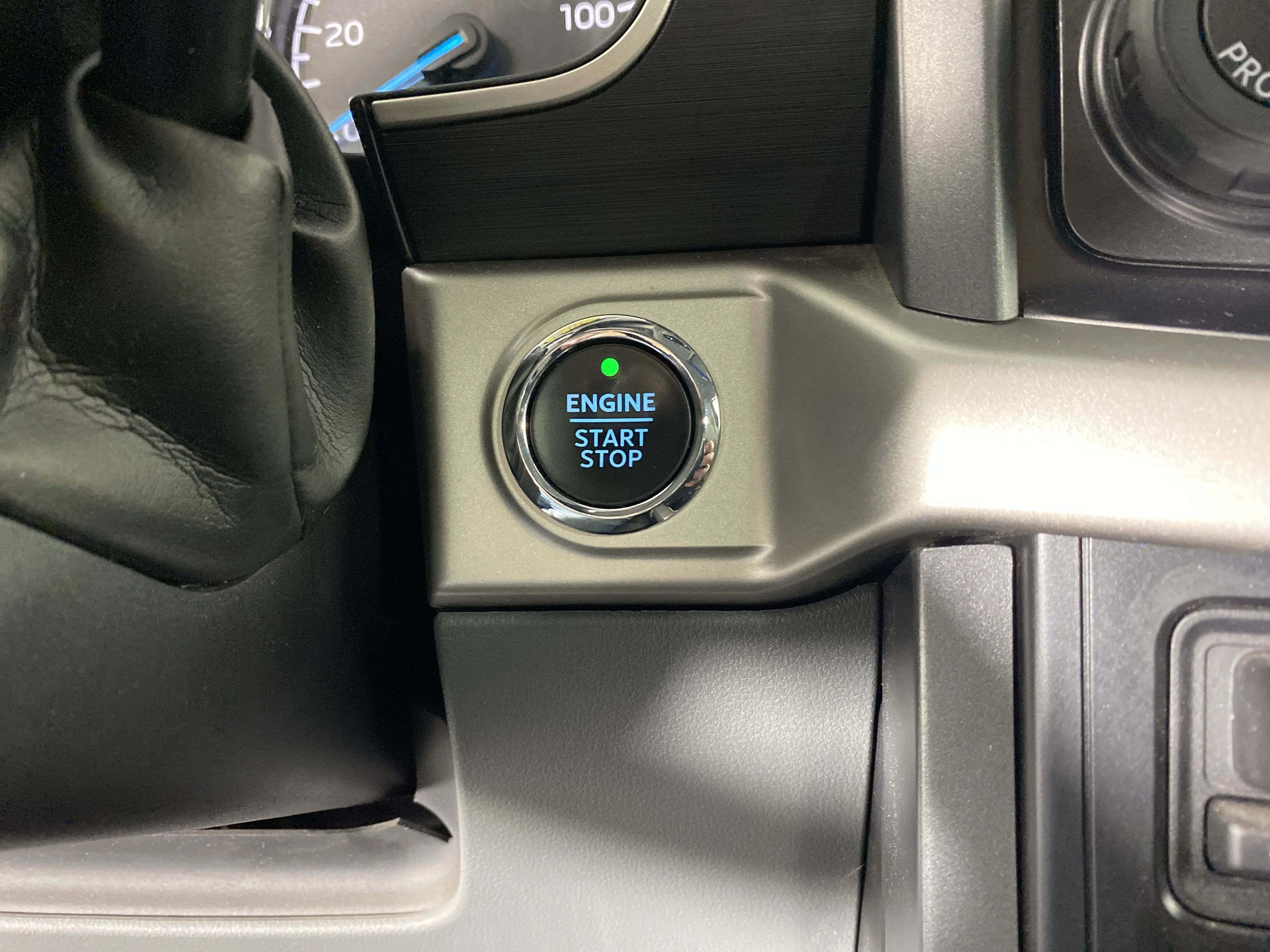 Used 2021 Space White Metallic Ford  image 26