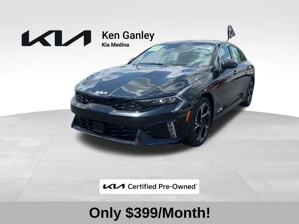 2025 Kia Optima GT-Line AWD's photo