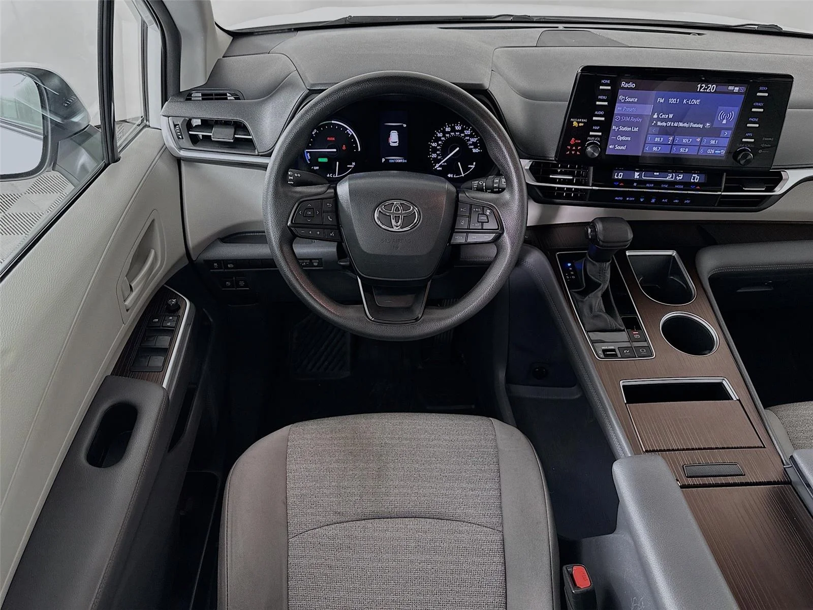 Used 2023 Toyota Sienna LE with VIN 5TDKSKFC3PS085598 for sale in Winona, Minnesota