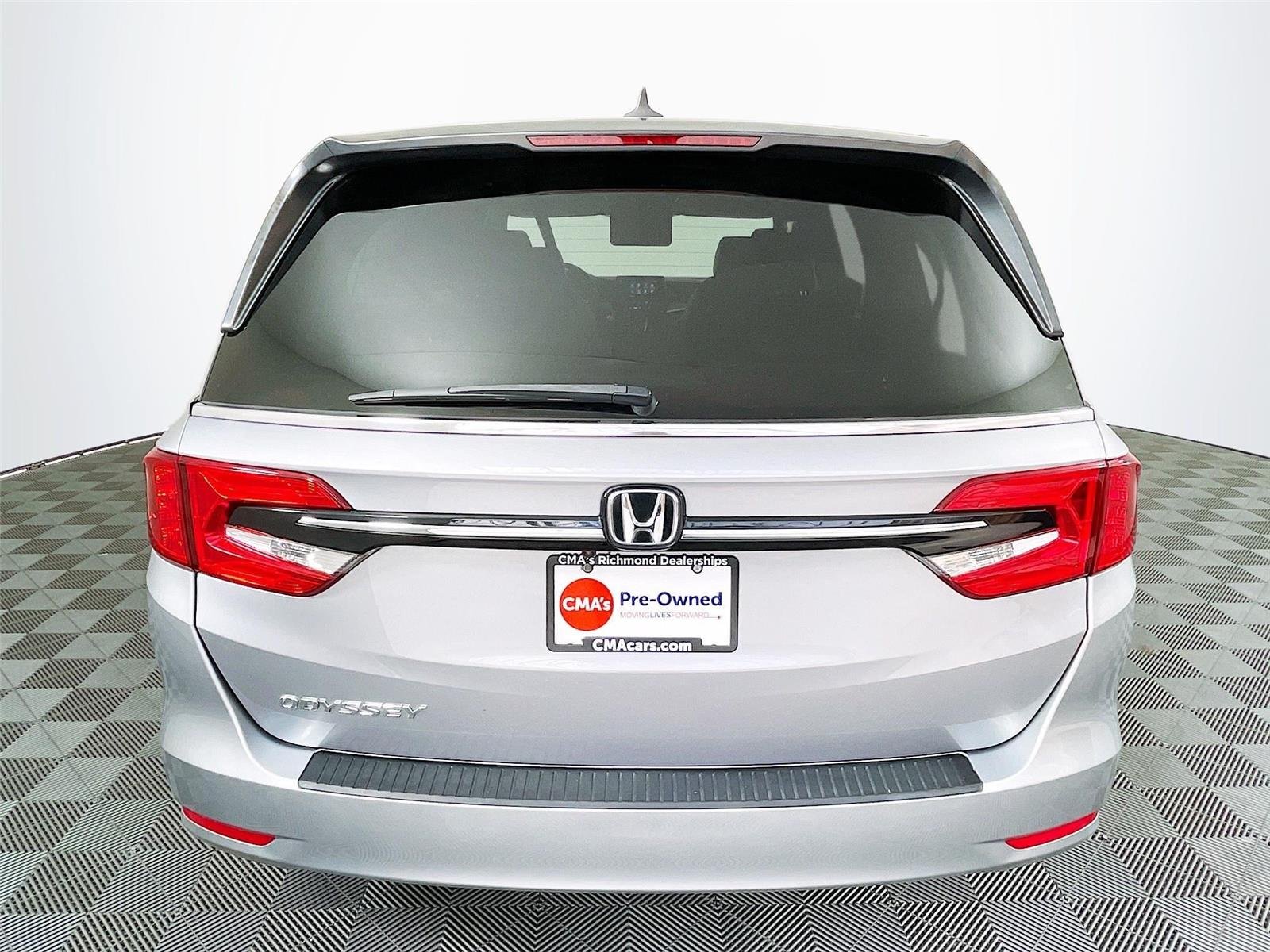 Used 2022 Lunar Silver Metallic Honda EX-L image 9