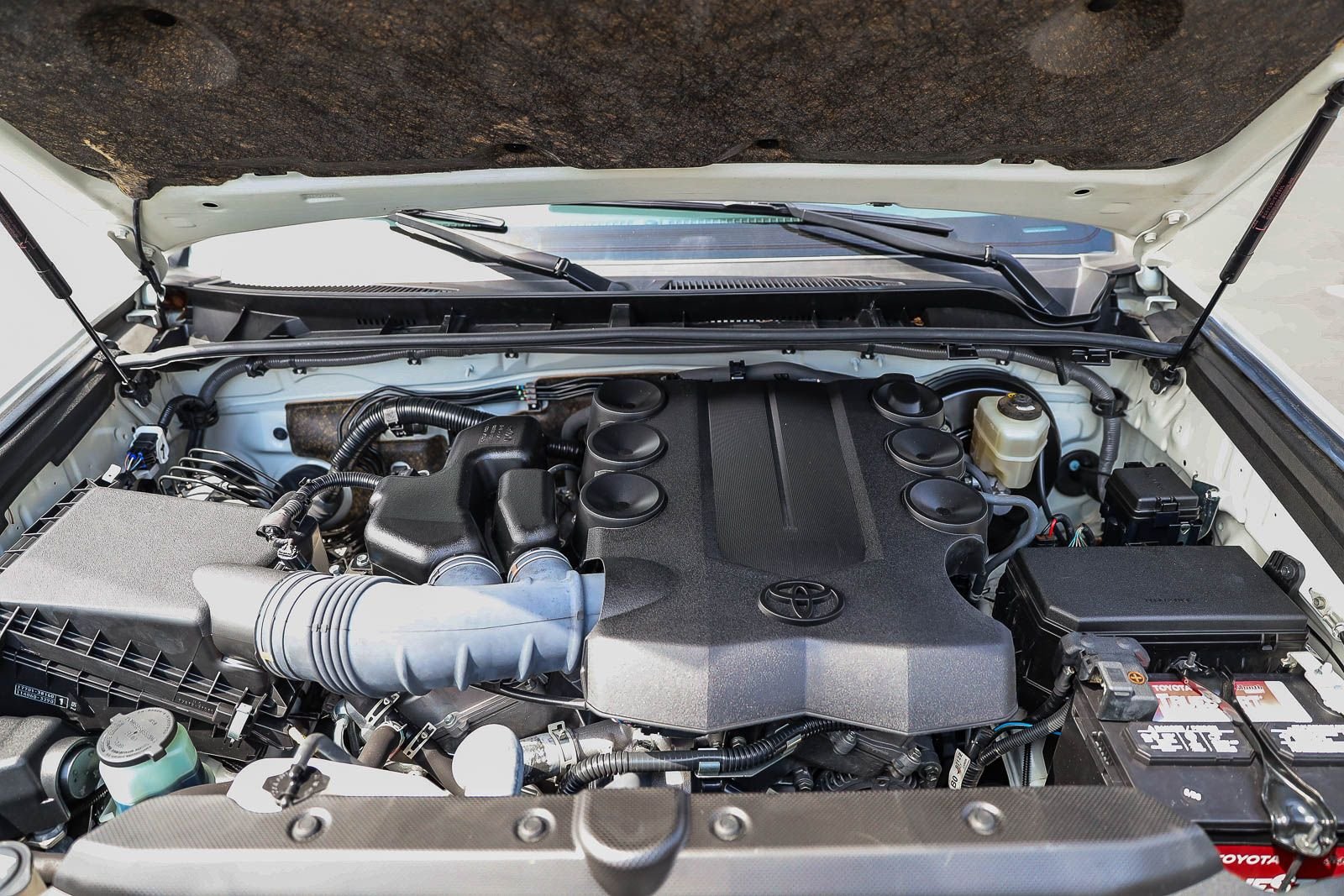 Certified Used 2023 ICE CAP Toyota SR5 image 26