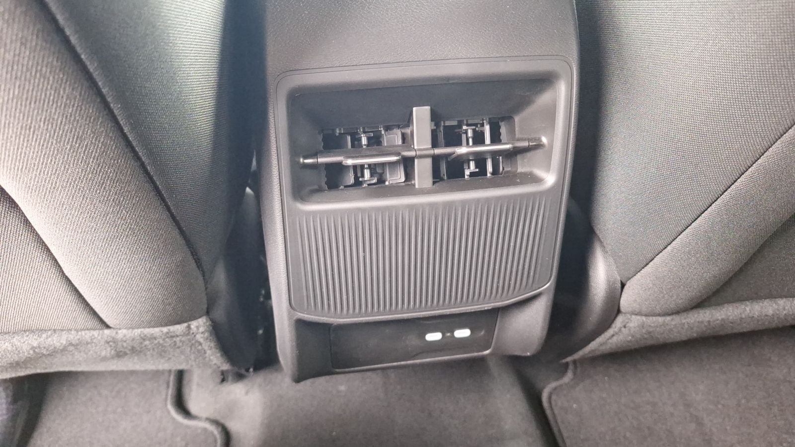 New 2026 Hydro Blue Pearlcoat Jeep Laredo image 13