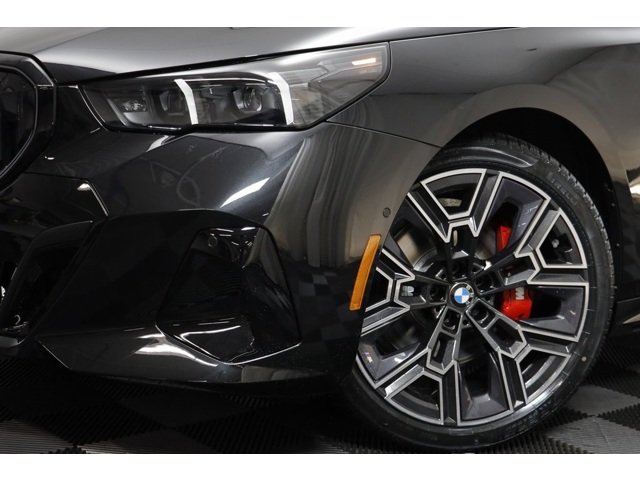 Certified Used 2026 Black Sapphire Metallic BMW 530i xDrive image 3