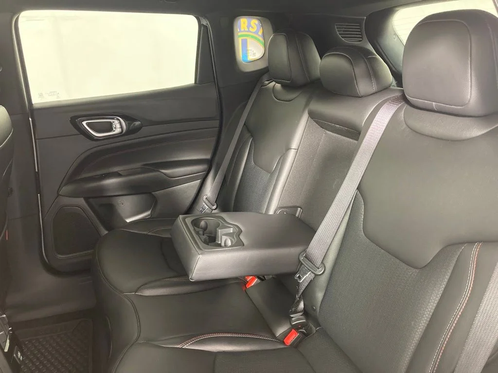Used 2025 Silver Jeep Trailhawk image 16