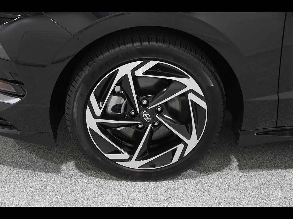 2025 Hyundai Sonata SEL - Photo 21