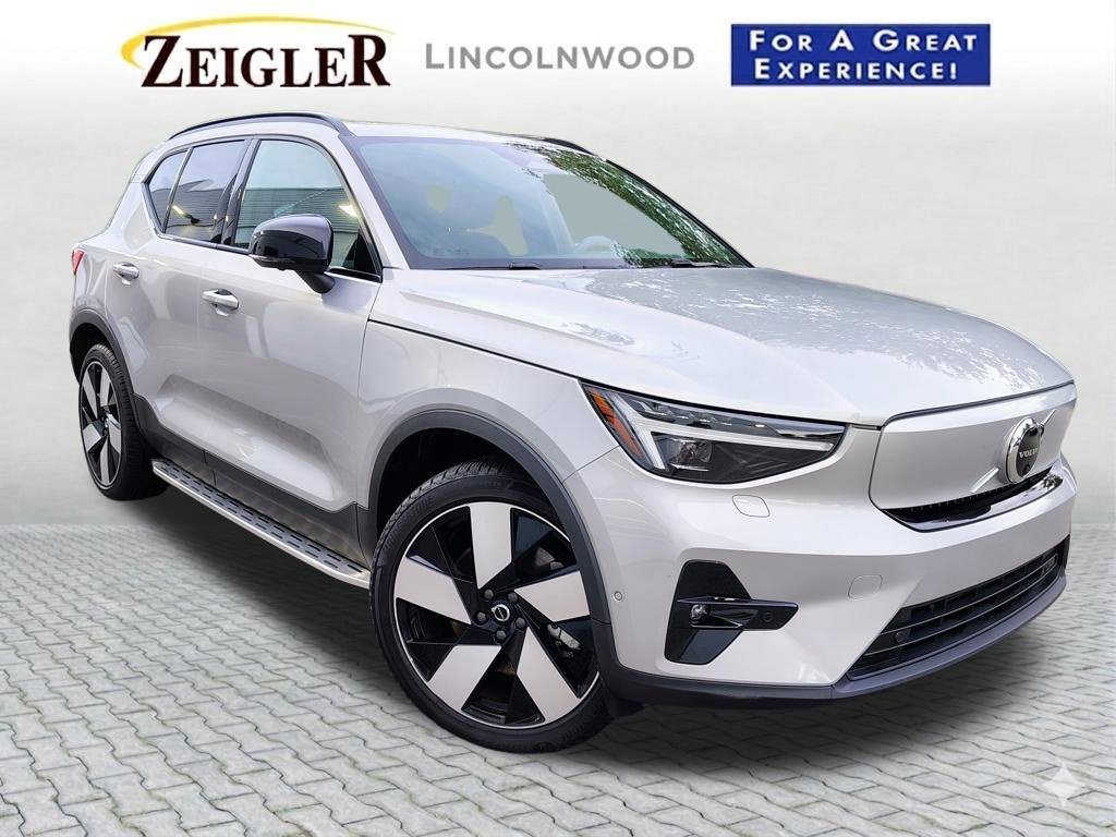 2023 Volvo XC40