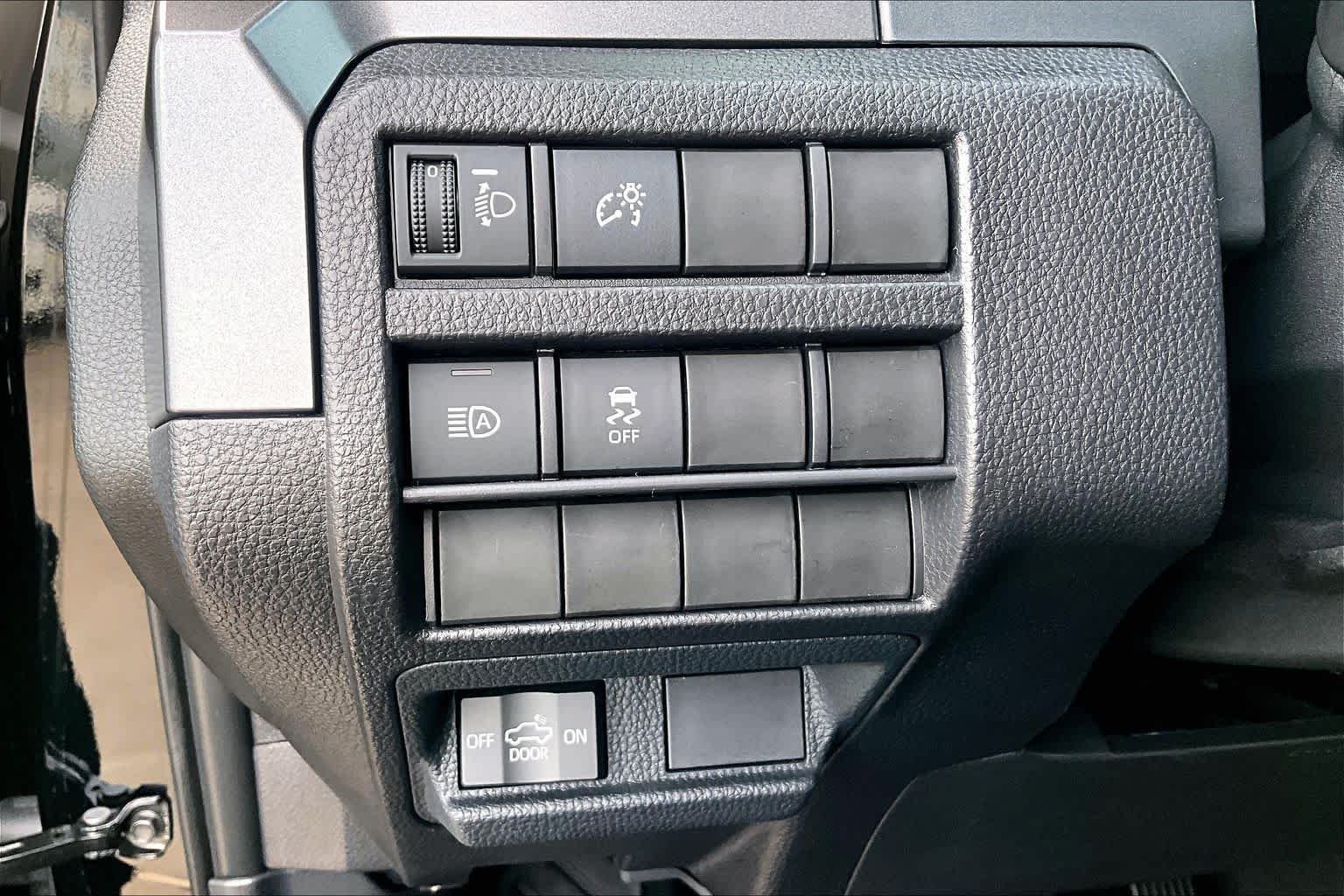 Used 2026 Black Toyota SR5 image 33