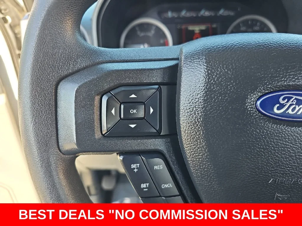 Used 2022 Oxford White Ford XLT image 16