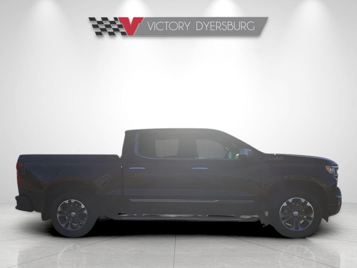 Used 2023 Black Chevrolet High Country image 9