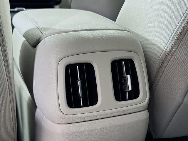 New 2026 Gray Hyundai SEL AWD image 31