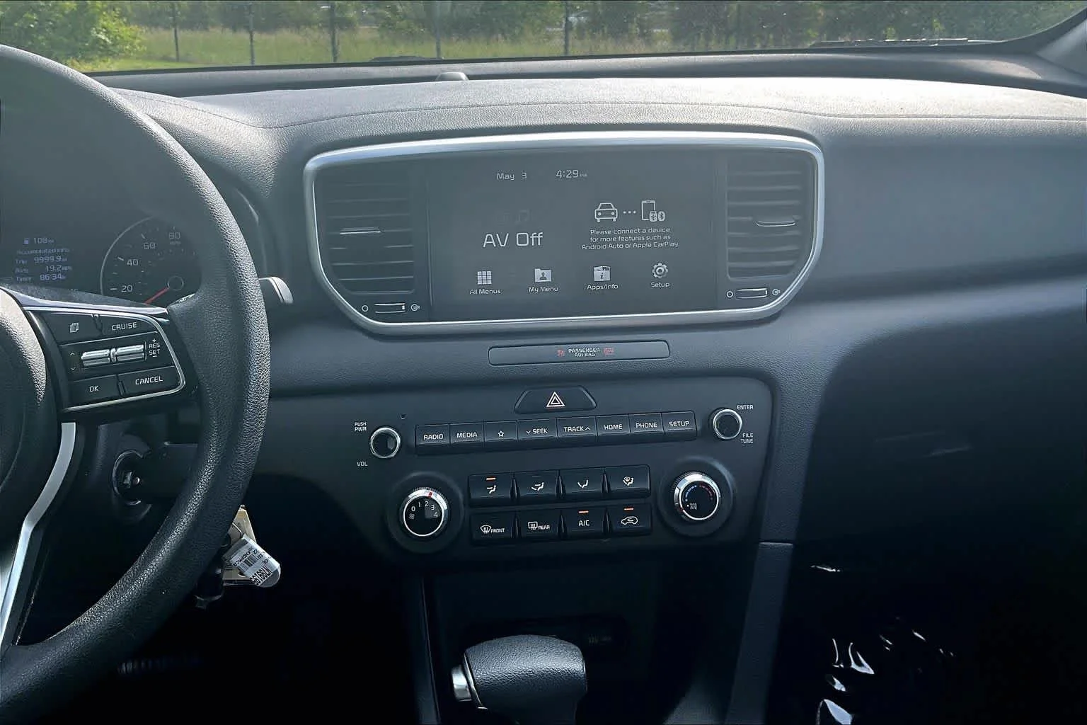 Used 2022 Hyper Red Kia LX image 7