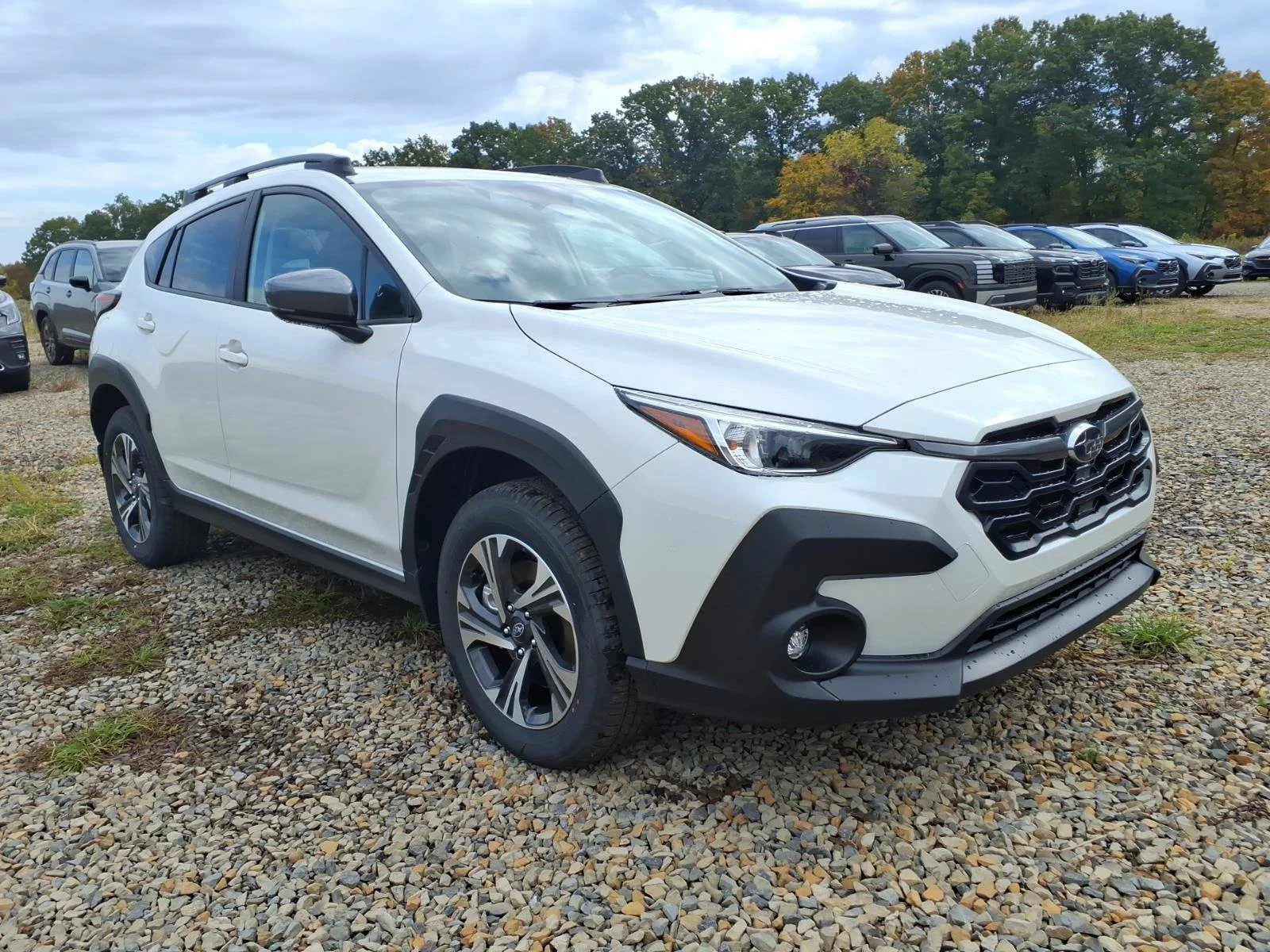 New 2027 CRYSTAL WHITE PEARL Subaru Premium image 1