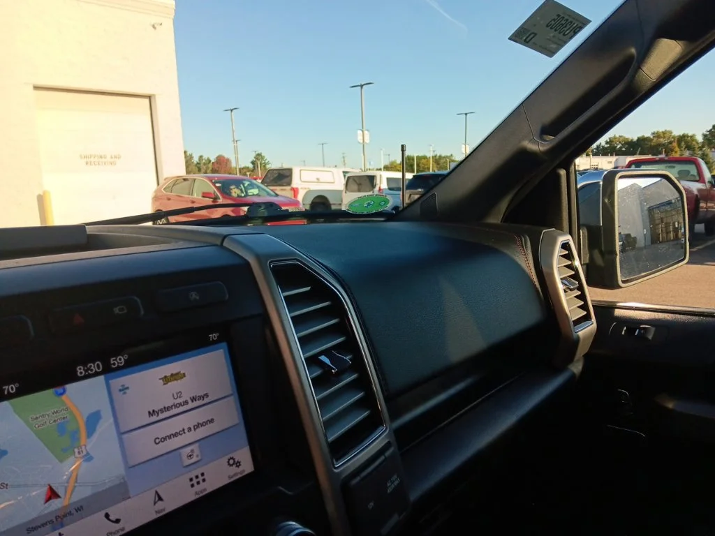 Used 2018 Magnetic Ford Platinum image 25