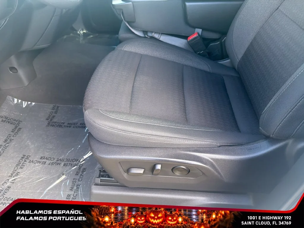 Used 2024 Summit White Chevrolet Custom image 16