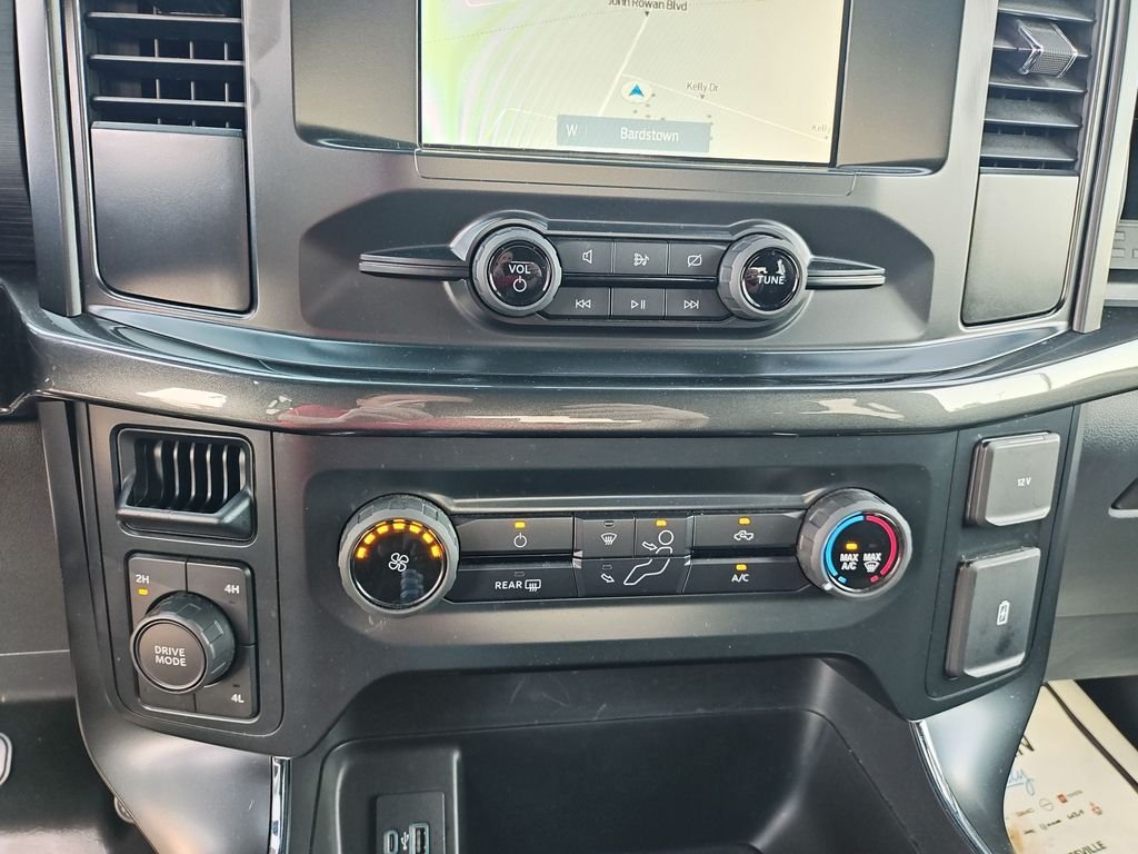Used 2022 Gray Ford XL image 18