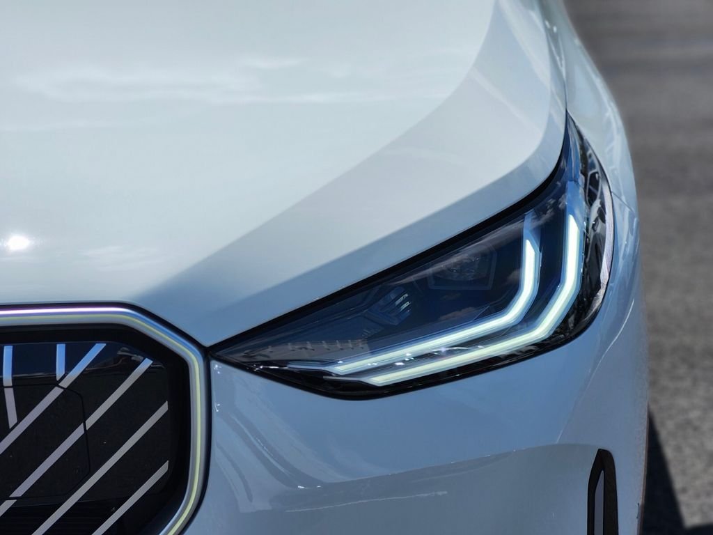 Used 2026 White BMW 30 xDrive image 10