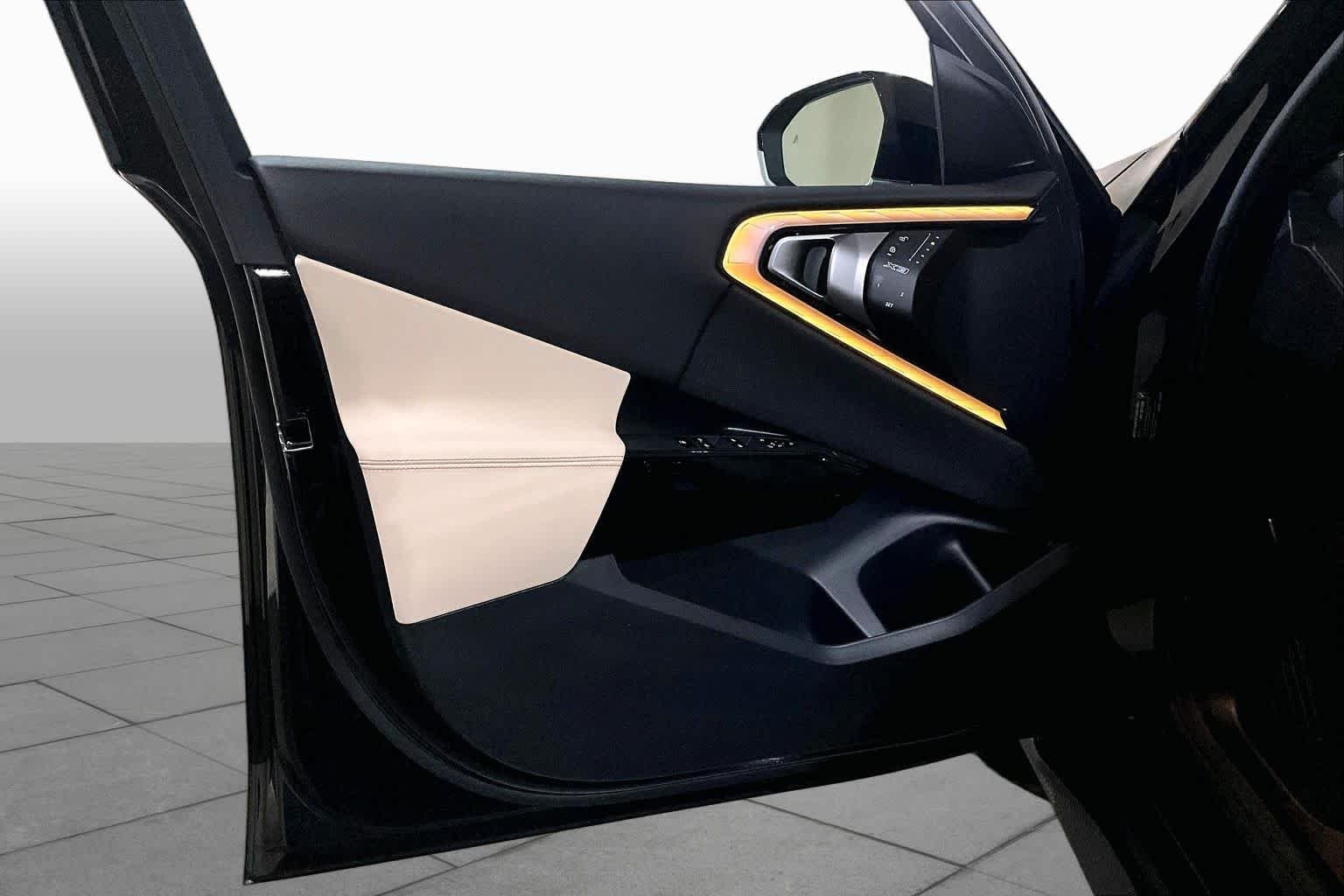 Used 2026 Black Sapphire Metallic BMW 30 xDrive image 21