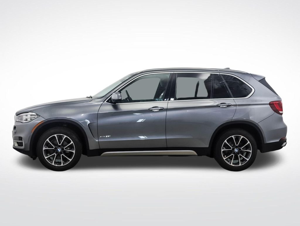 Used 2018 Space Gray Metallic BMW xDrive35i image 2