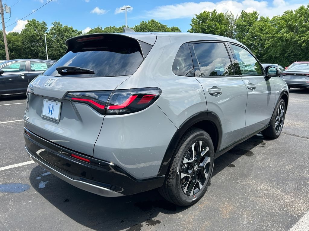 New 2027 Urban Gray Pearl Honda EX-L image 5