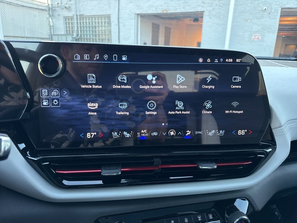 2025 Chevrolet Silverado EV RST - Photo 21