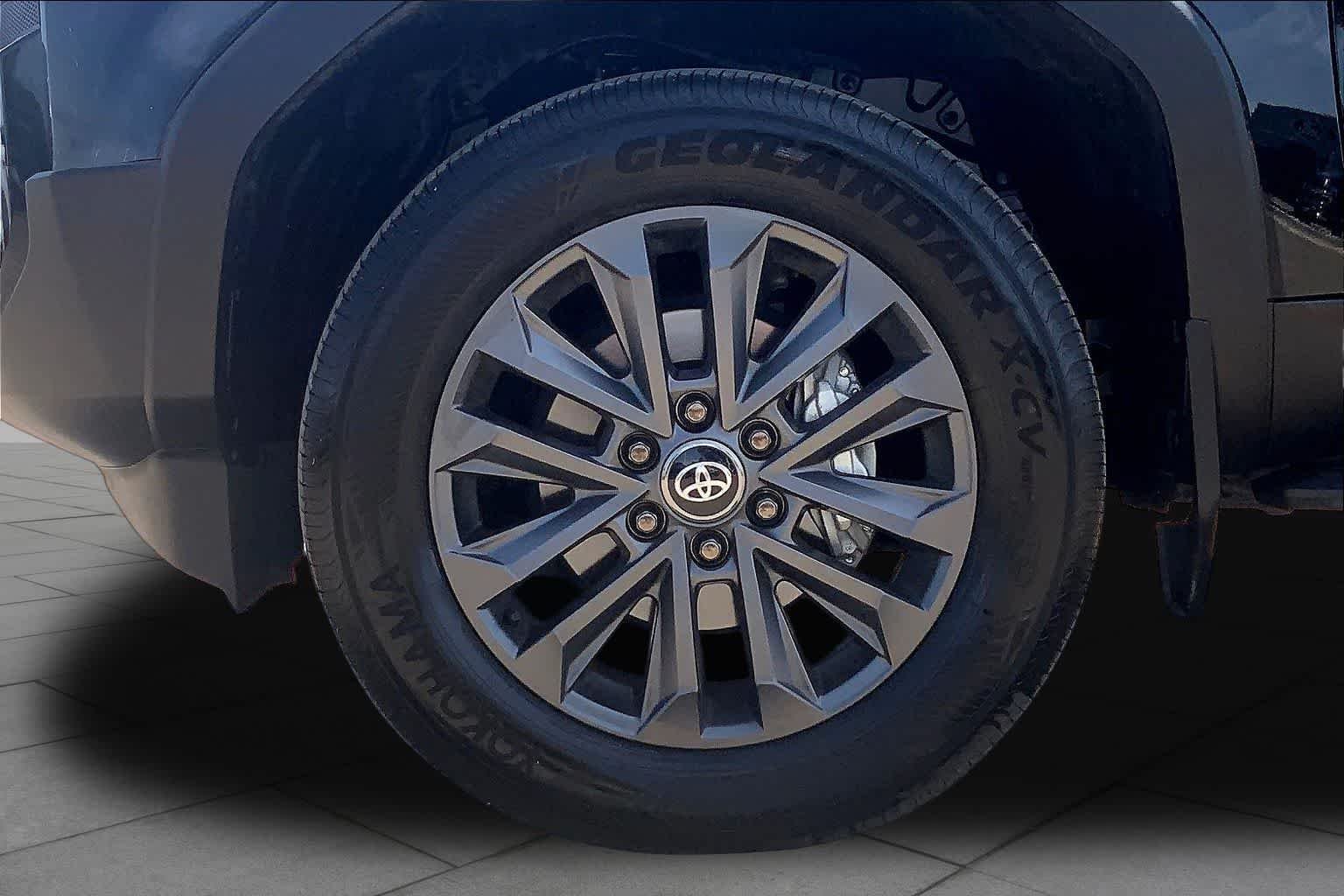 Used 2025 Black Toyota  image 10