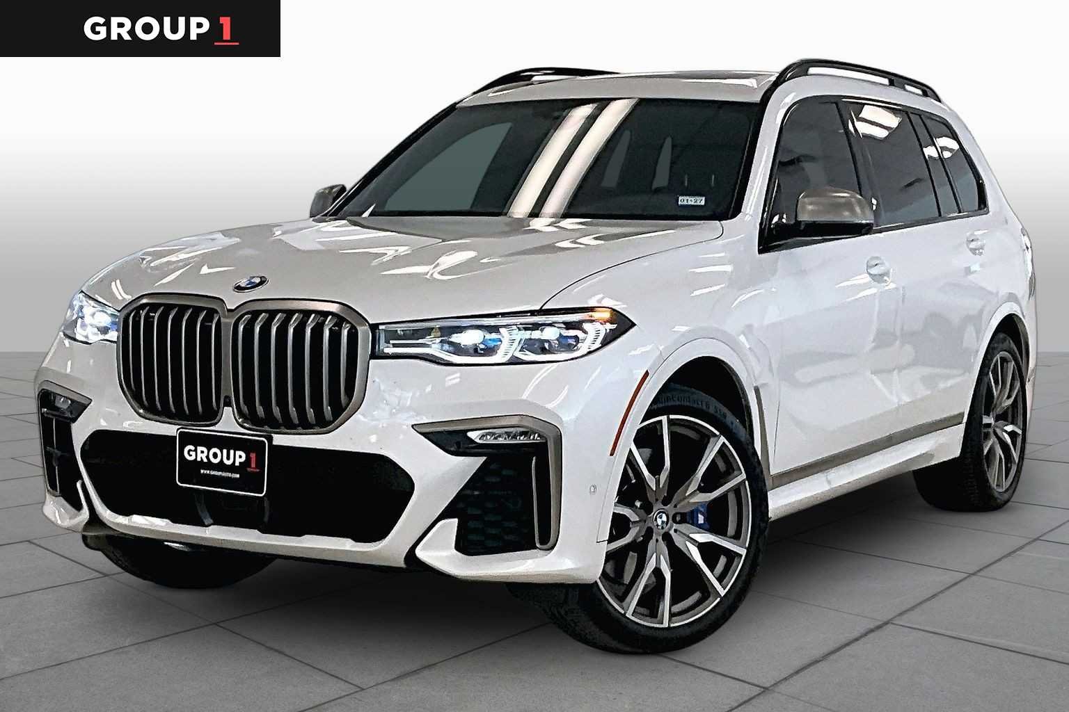 2022 BMW X7 M50i