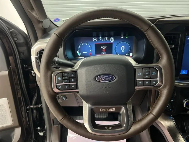 New 2026 Agate Black Metallic Ford King Ranch image 16