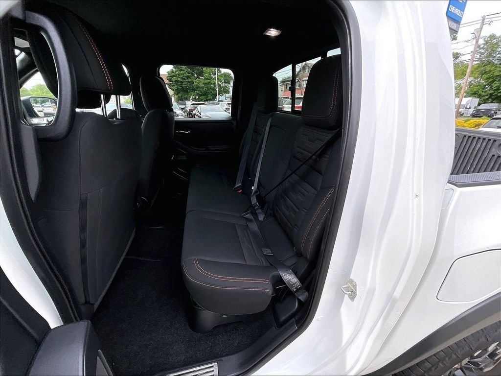 Used 2024 White Nissan PRO-4X image 15