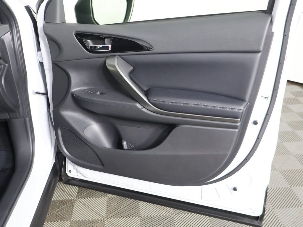 2026 Mitsubishi Eclipse Cross Black Edition - Photo 25
