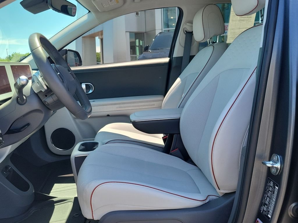 Used 2023 Shooting Star (Matte Gray) Hyundai SEL image 14