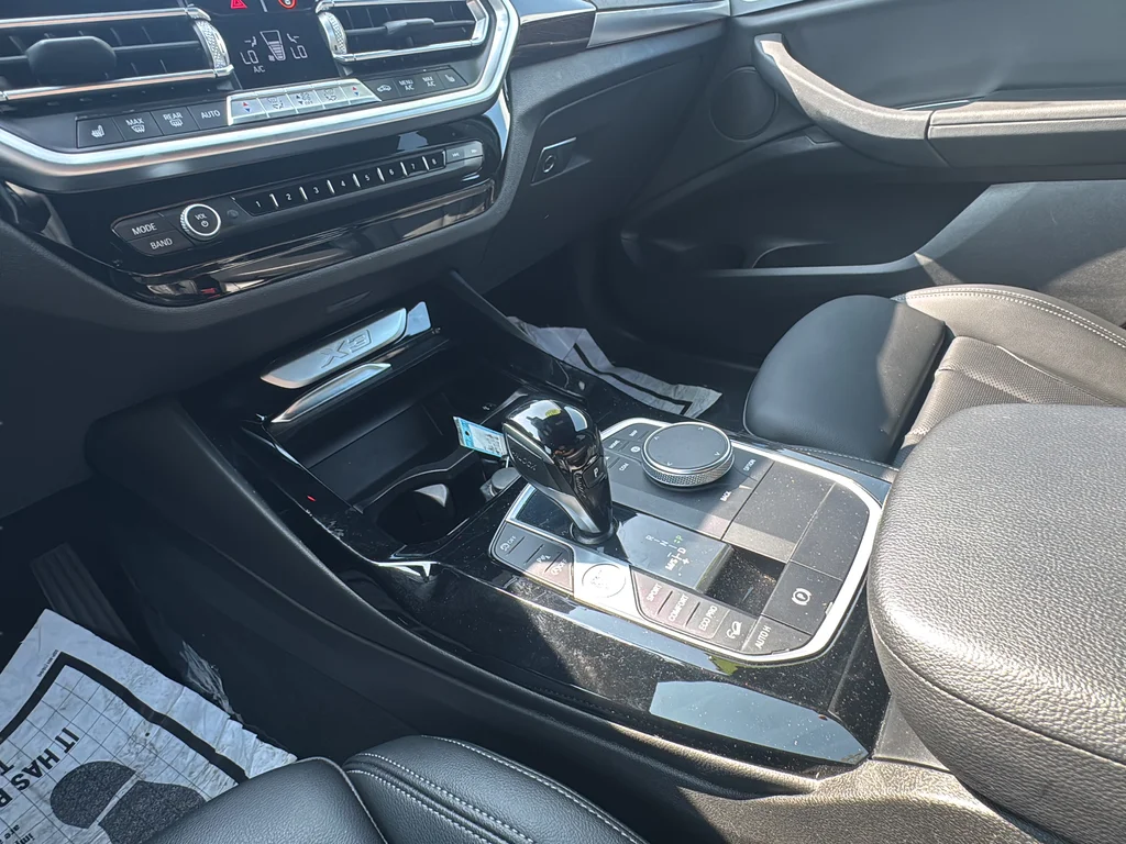 2022 BMW X3 30i - Photo 22