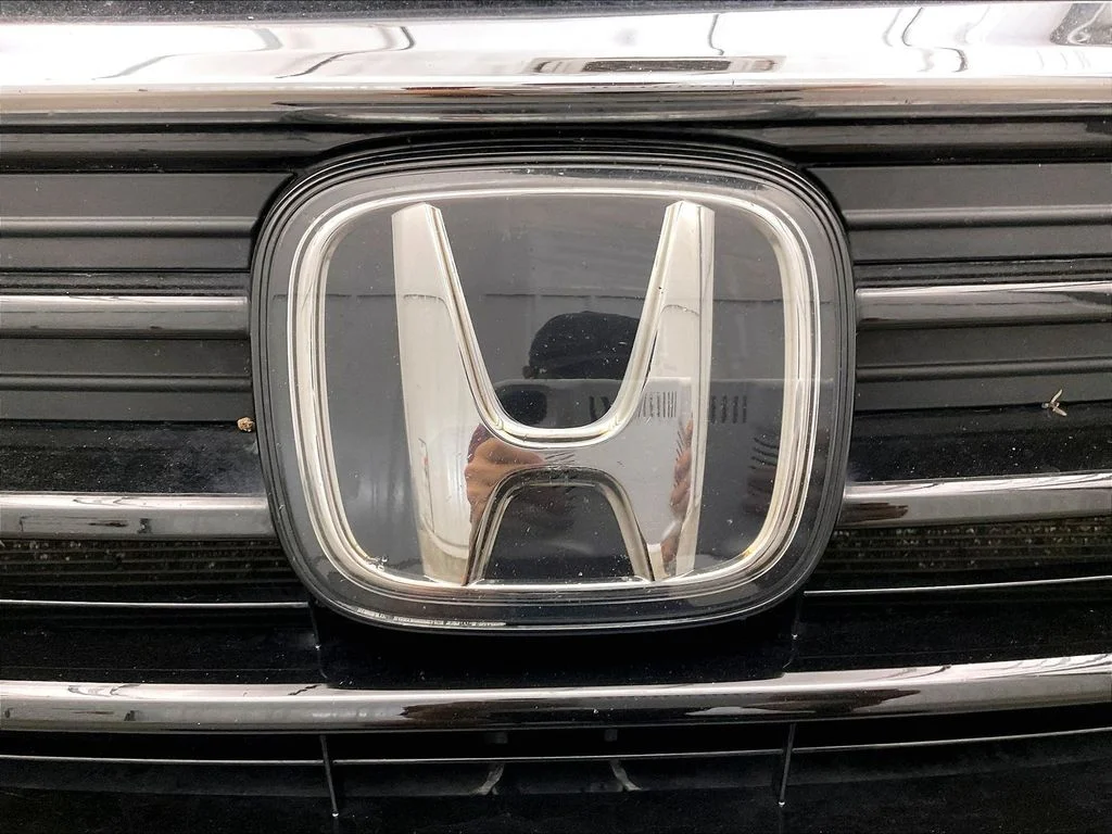 Used 2022 Gray Honda EX-L image 11