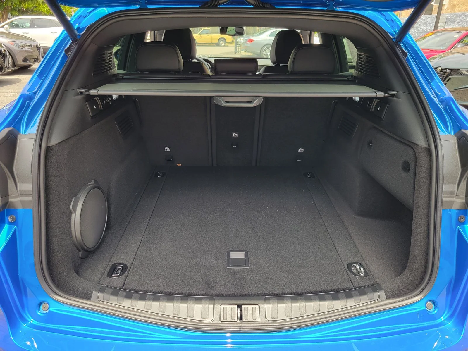 Used 2026 Blue Alfa Romeo Base image 21