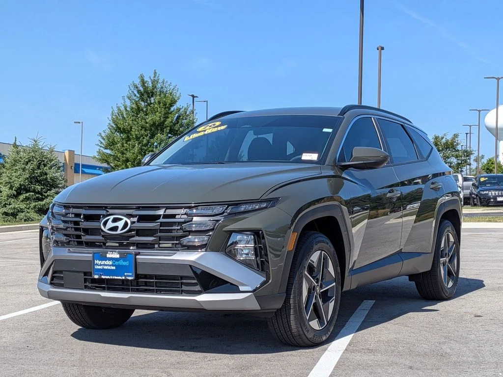Used 2026 Green Hyundai SEL image 3