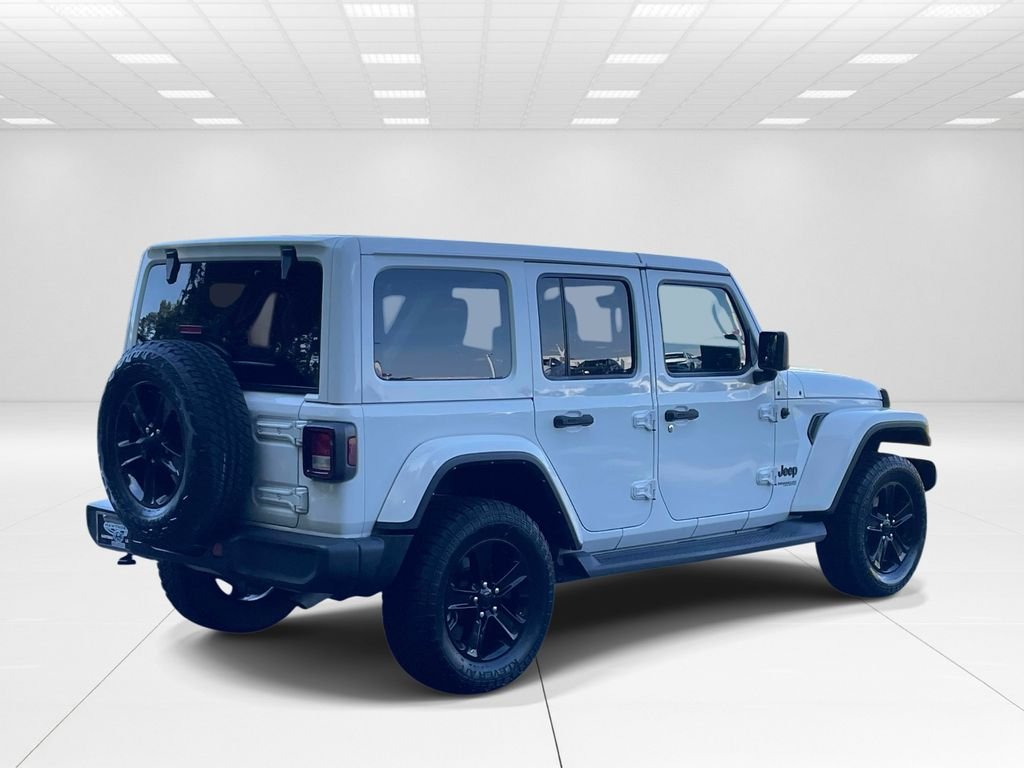 Used 2021 White Jeep Unlimited Sahara Altitude image 6
