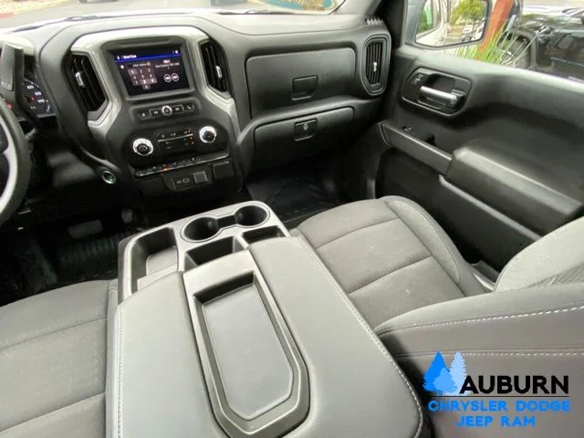 Used 2024 White GMC Pro image 25