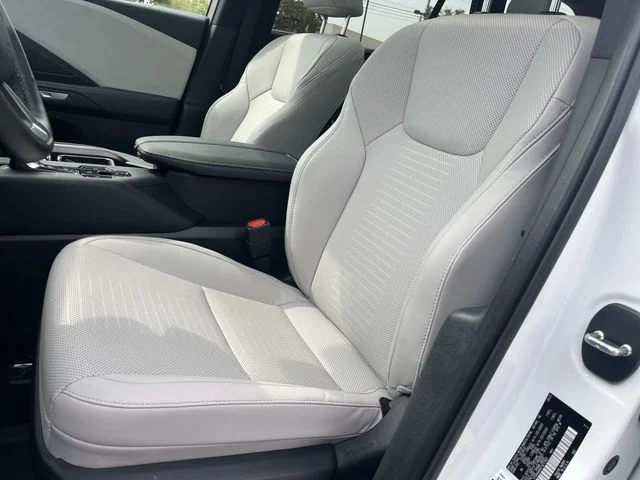 Used 2026 White Lexus 350 Premium image 33