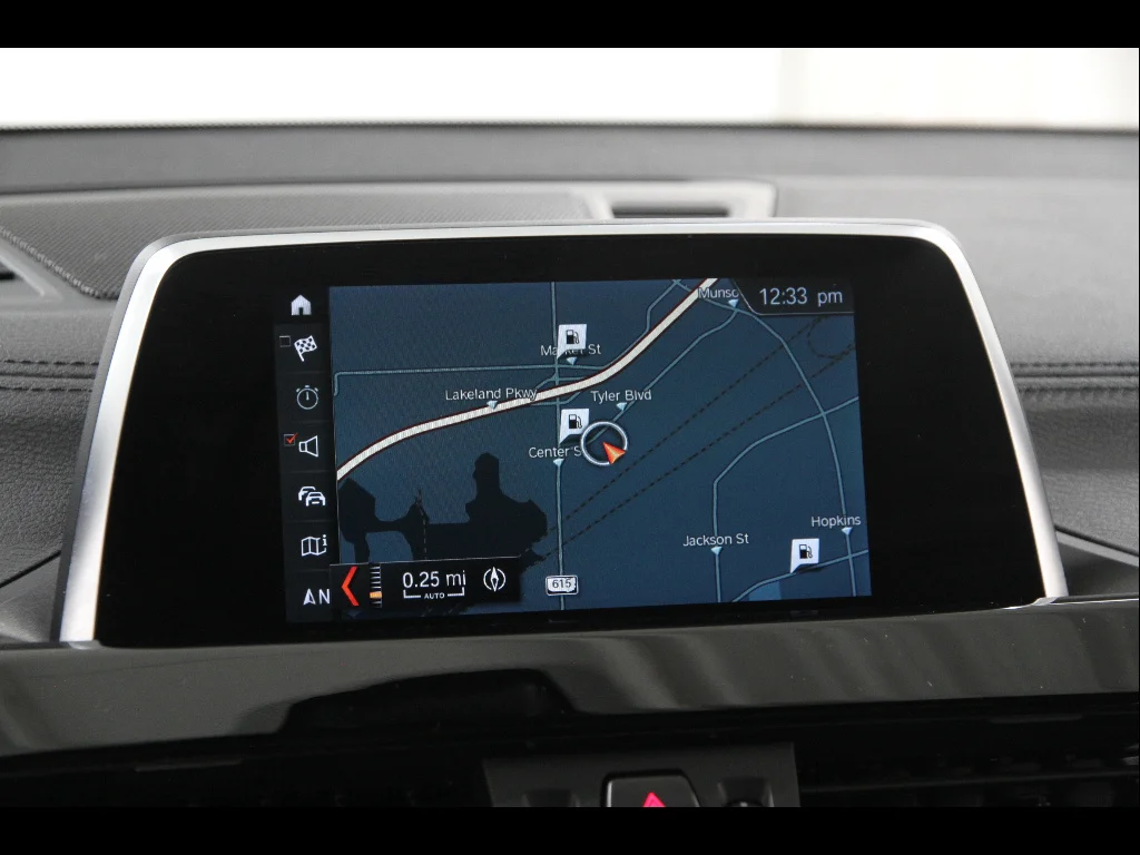 Used 2019 Black Sapphire Metallic BMW xDrive28i image 10