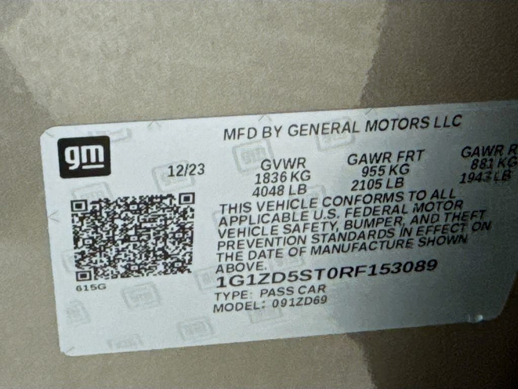Used 2024 Mineral Gray Metallic Chevrolet LT image 40