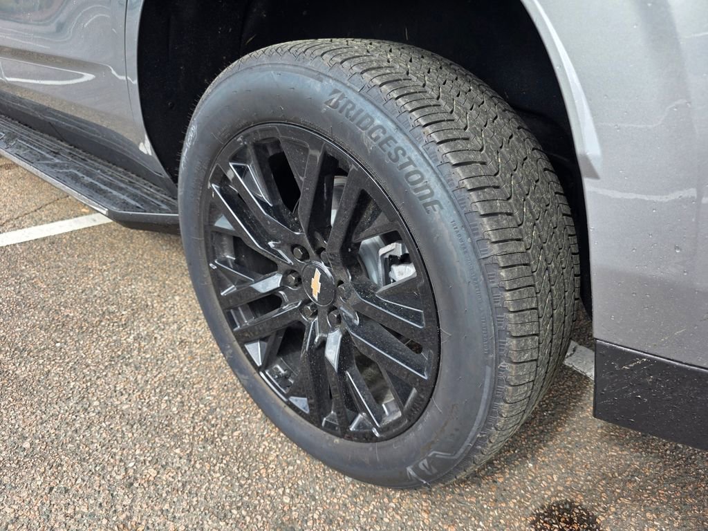 New 2026 Sterling Gray Metallic Chevrolet Premier image 25