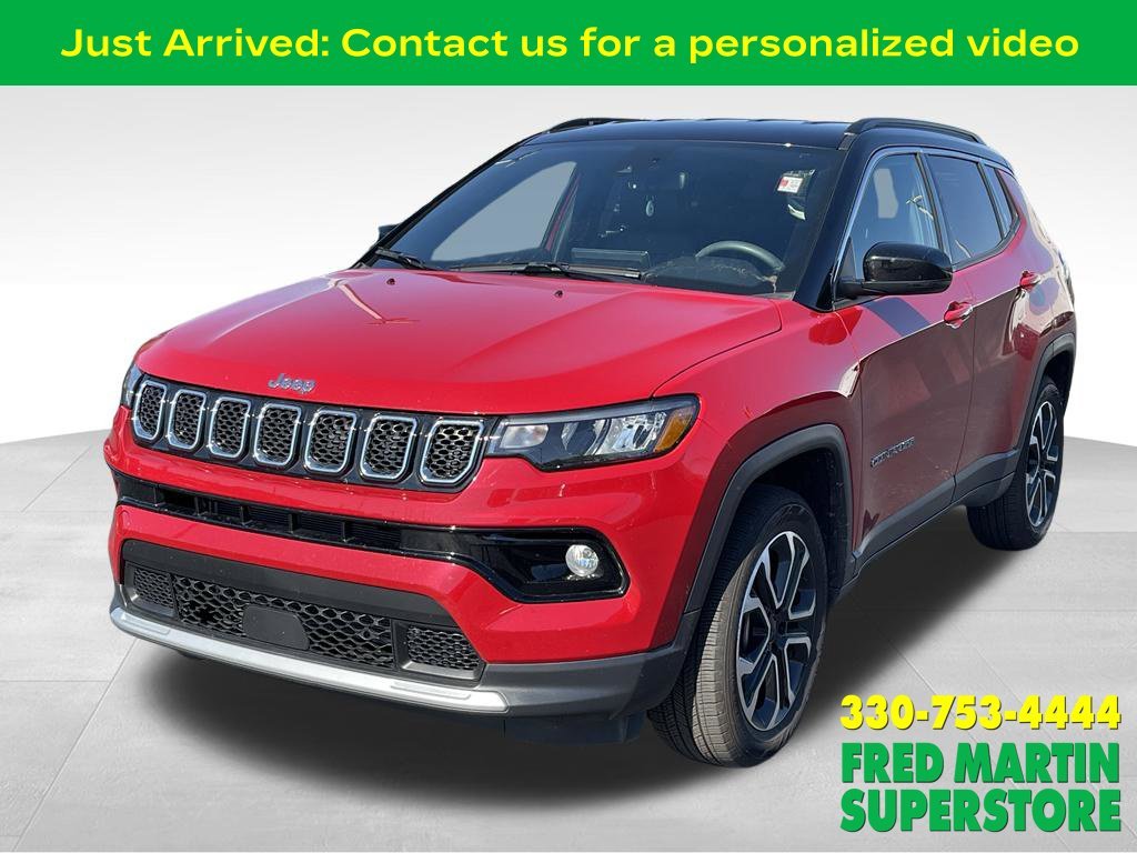 Used 2023 Redline Pearlcoat Jeep Limited image 1