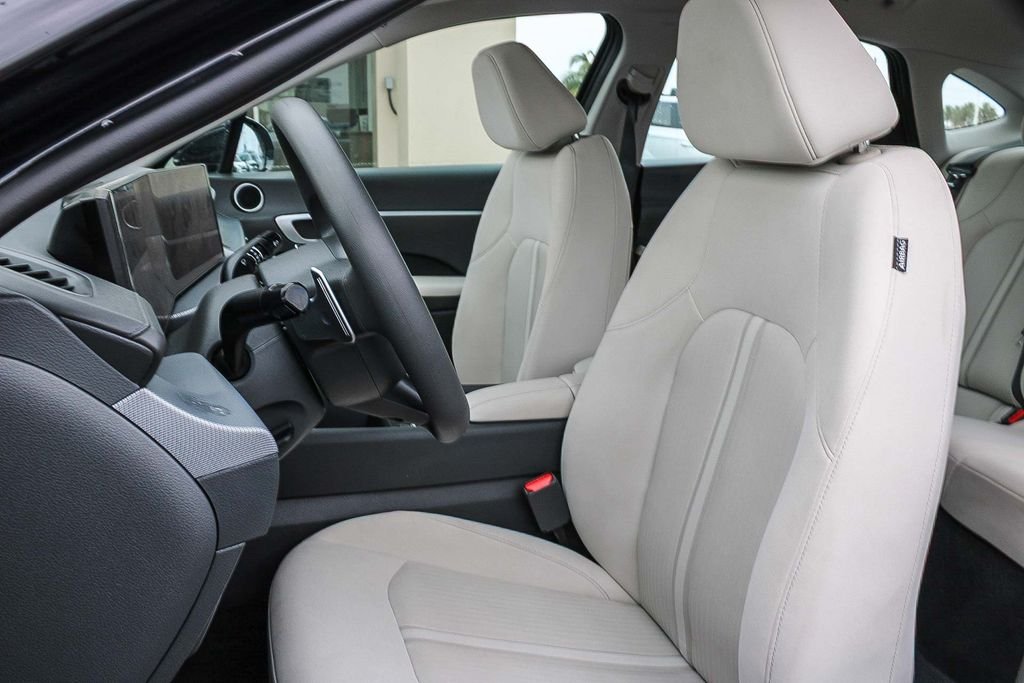 Certified Used 2025 Blue Hyundai SEL image 19