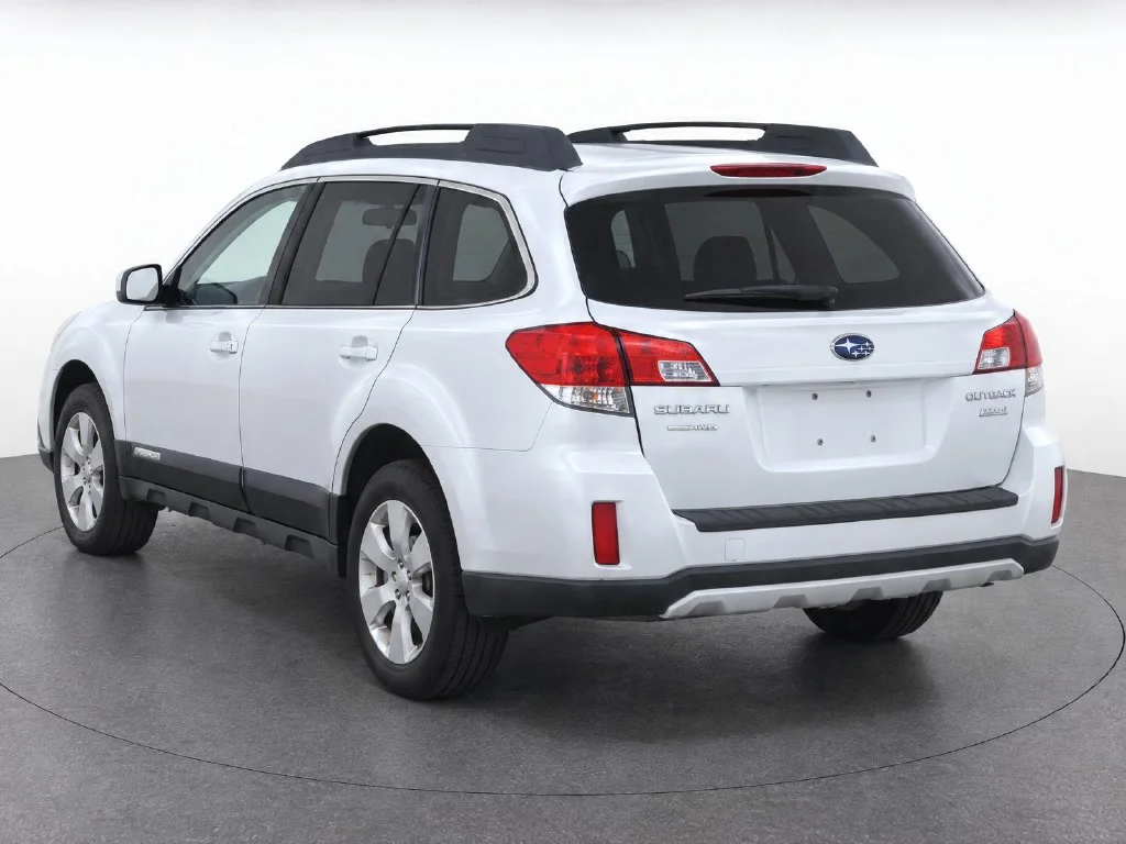 Used 2012 White Subaru 2.5i Premium image 3